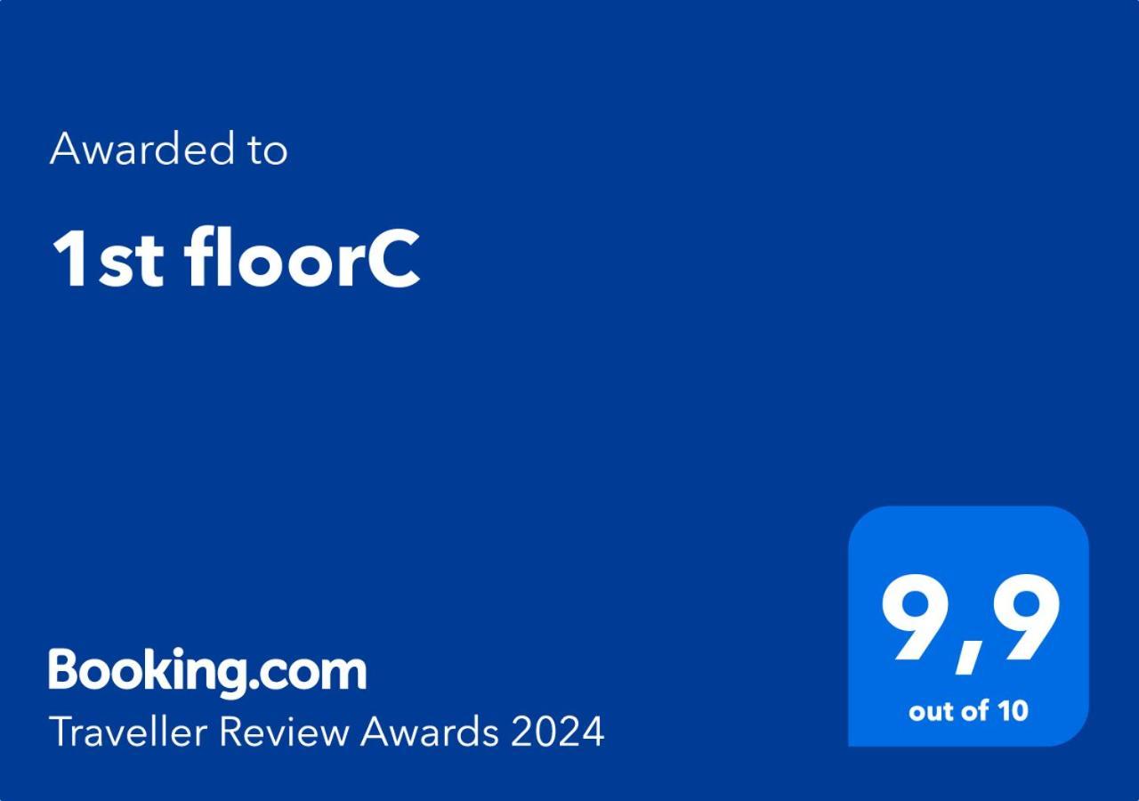 1st Floorc * Pula
